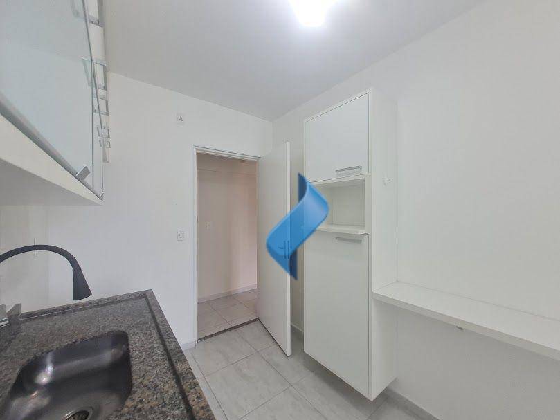 Apartamento à venda com 2 quartos, 52m² - Foto 19