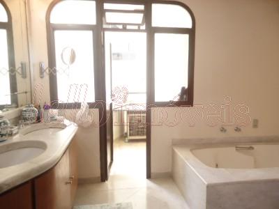 Apartamento para alugar com 3 quartos, 288m² - Foto 12