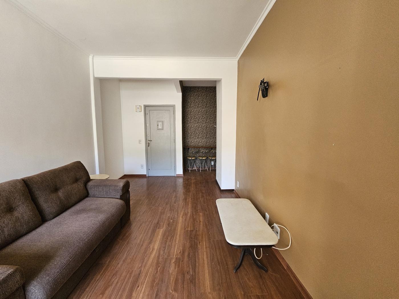 Apartamento para alugar com 2 quartos, 55m² - Foto 2