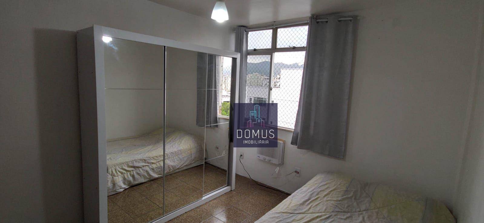 Apartamento à venda com 2 quartos, 66m² - Foto 5