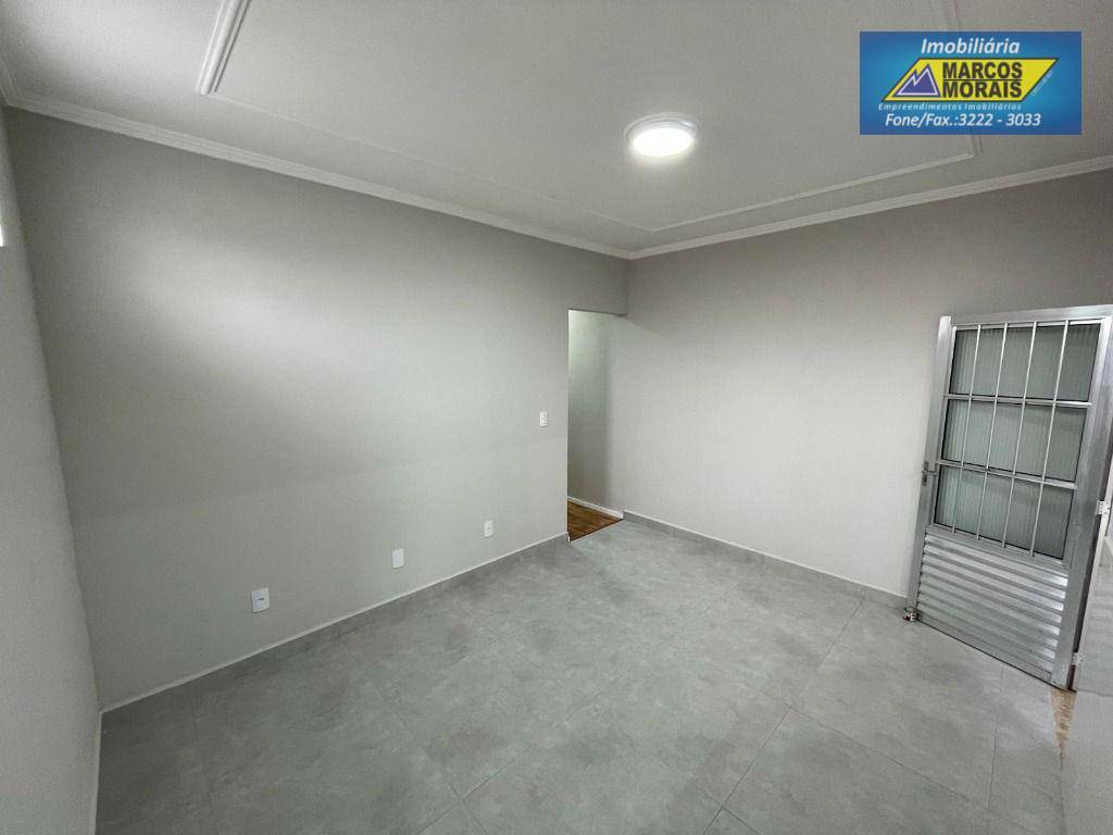 Casa à venda com 3 quartos, 128m² - Foto 23