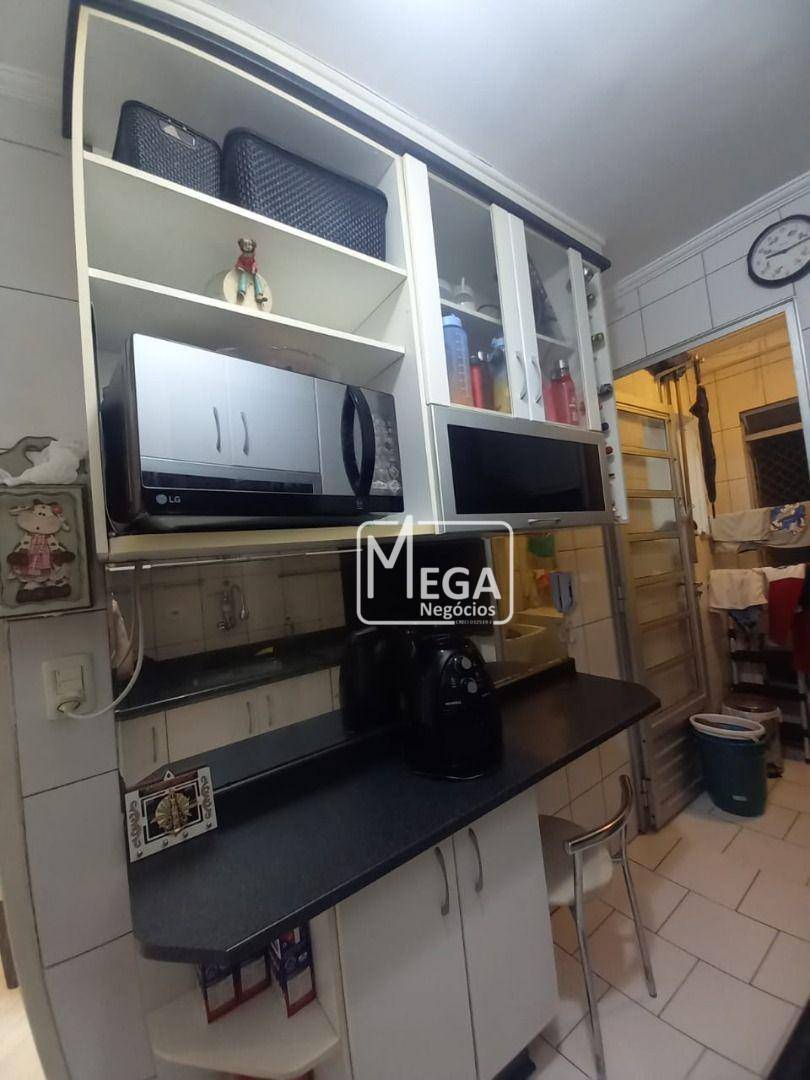 Apartamento à venda com 3 quartos, 60m² - Foto 13