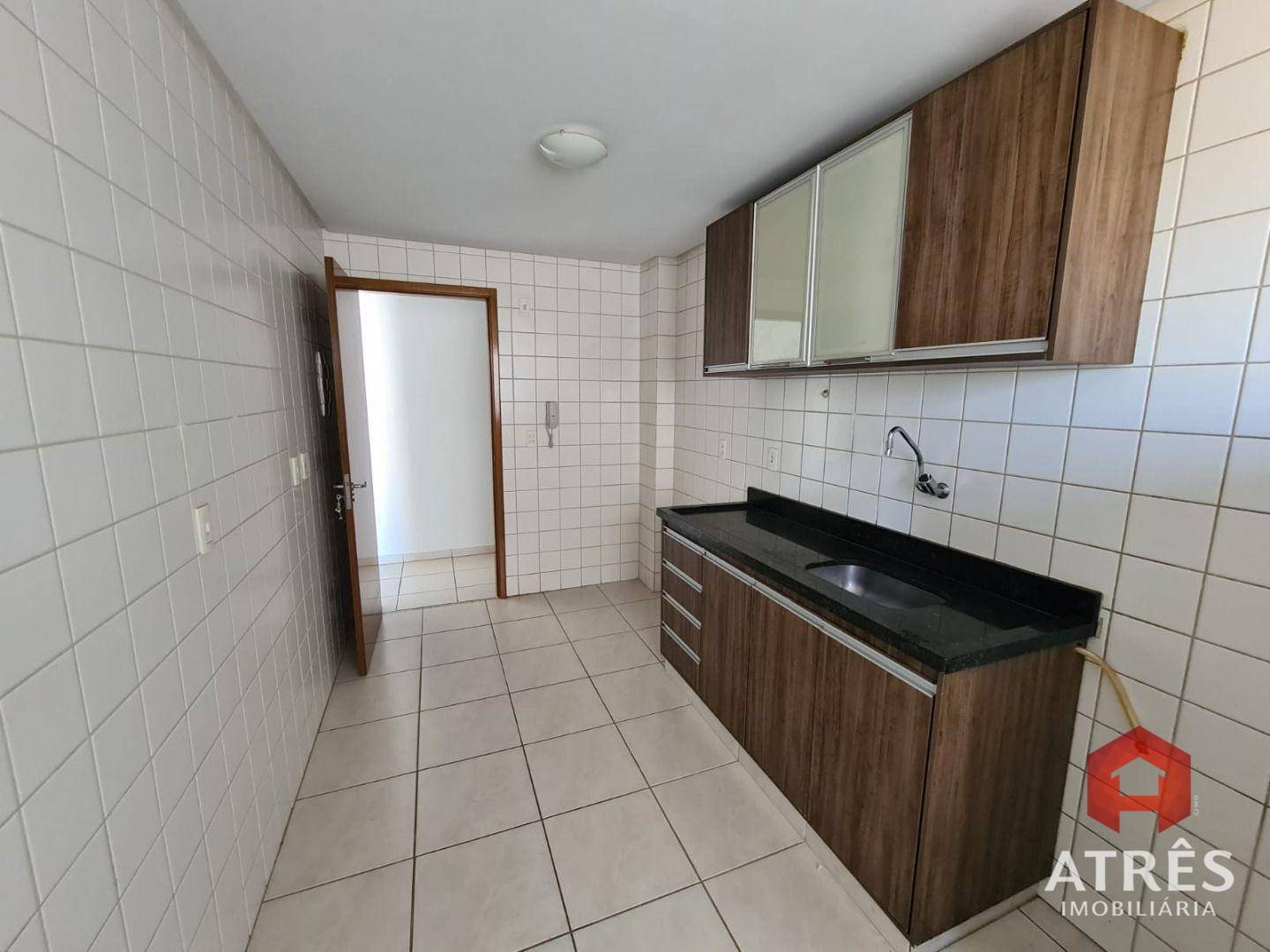 Apartamento para alugar com 2 quartos, 72m² - Foto 9