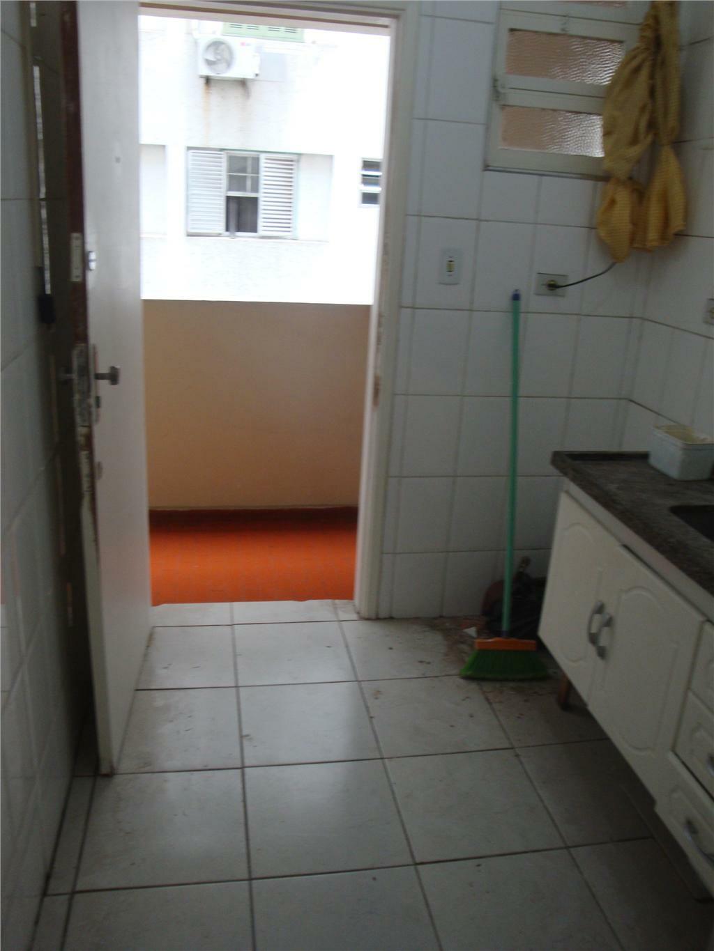 Apartamento à venda com 1 quarto, 37m² - Foto 5