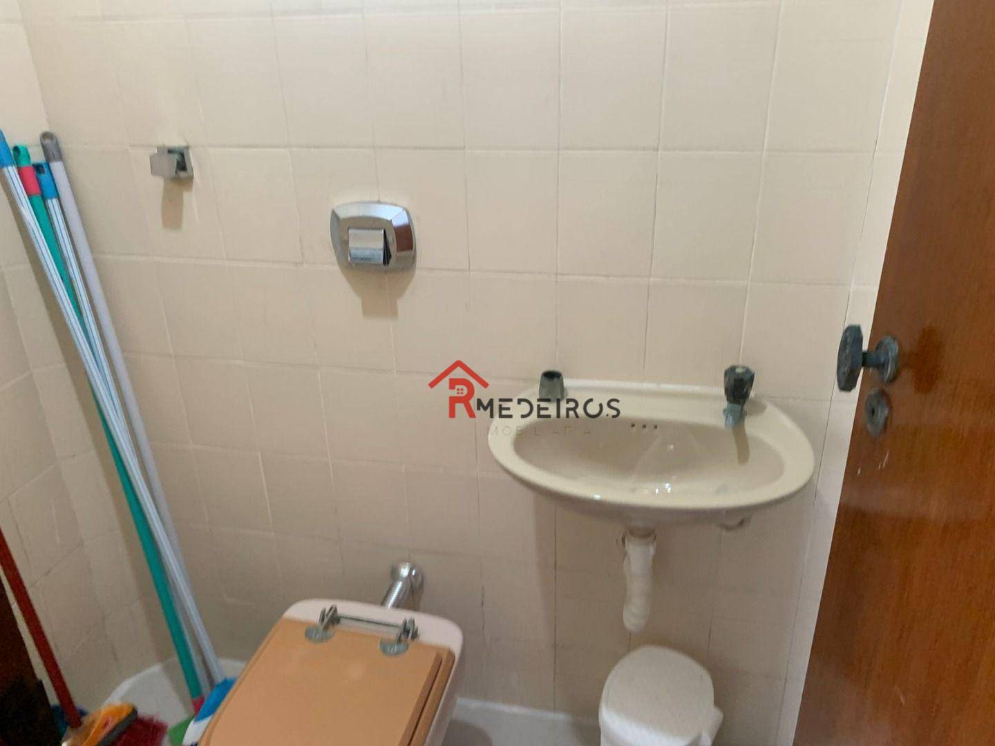 Apartamento à venda com 4 quartos, 232m² - Foto 23