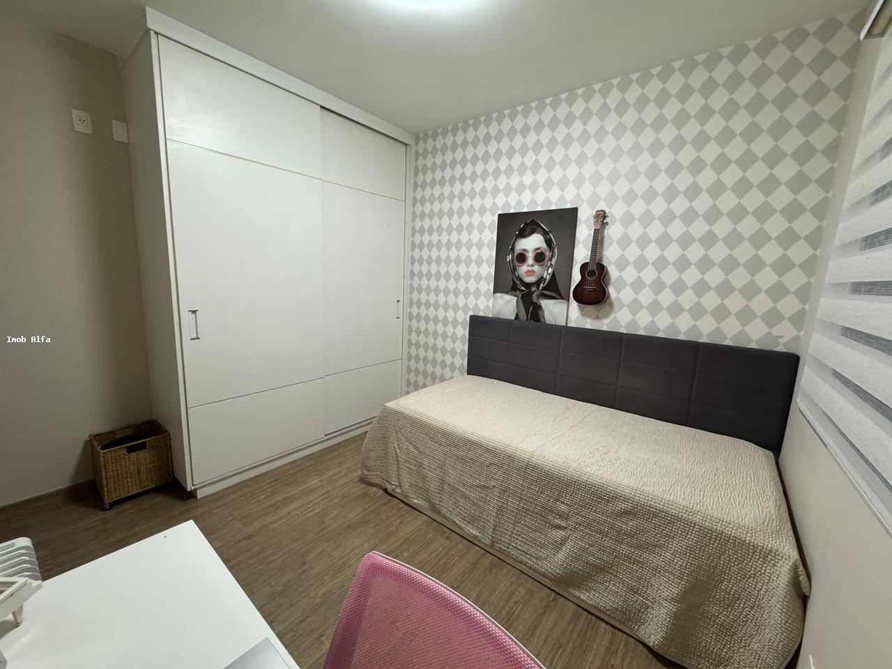 Apartamento à venda com 3 quartos, 94m² - Foto 7