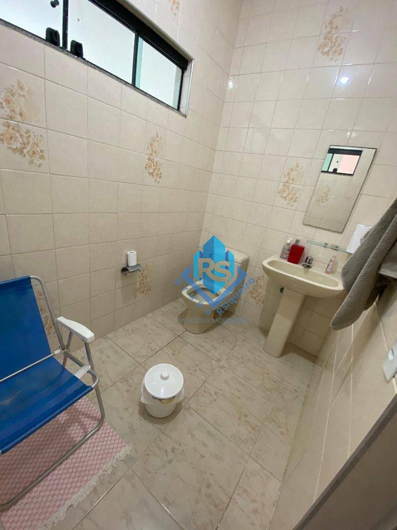 Sobrado à venda com 2 quartos, 233m² - Foto 19