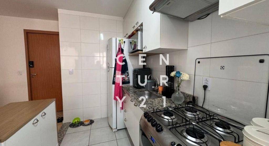 Apartamento à venda com 2 quartos, 44m² - Foto 8