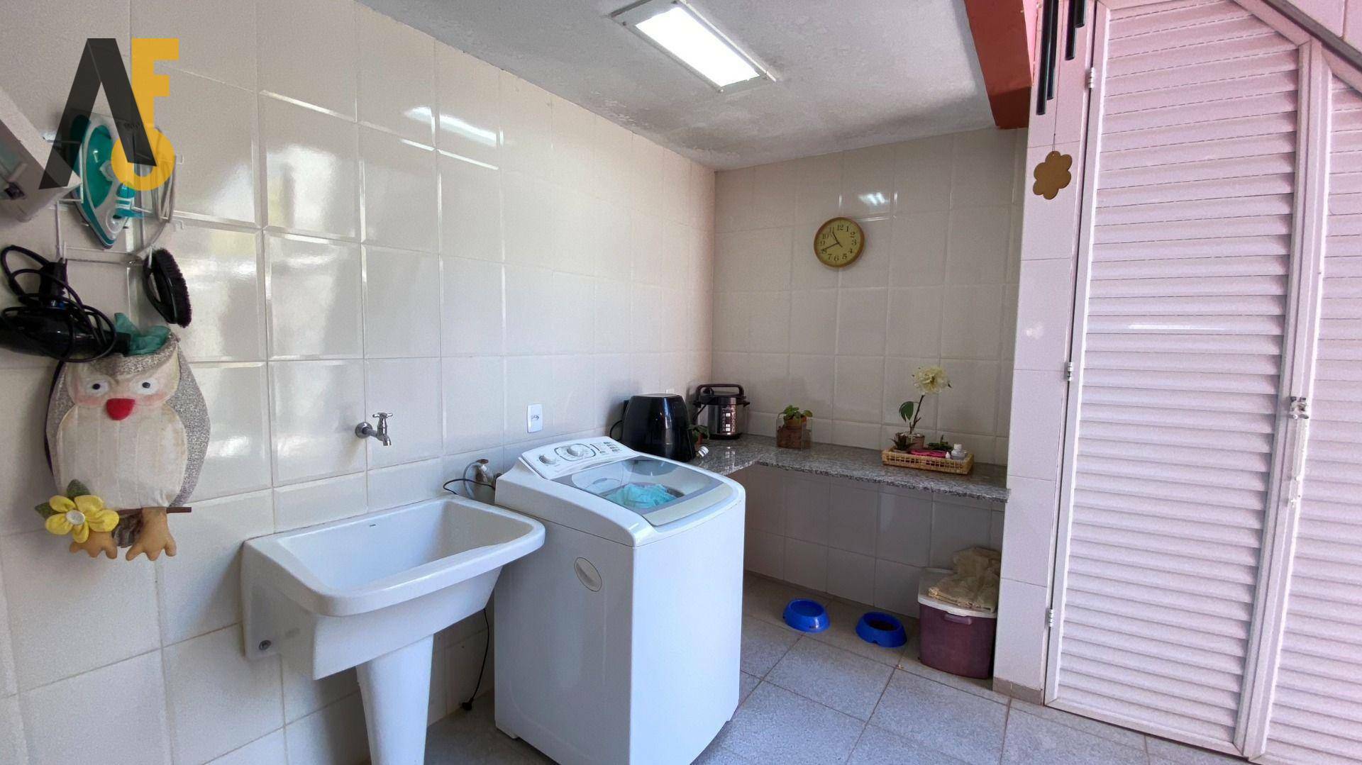 Casa de Condomínio à venda com 3 quartos, 259m² - Foto 25