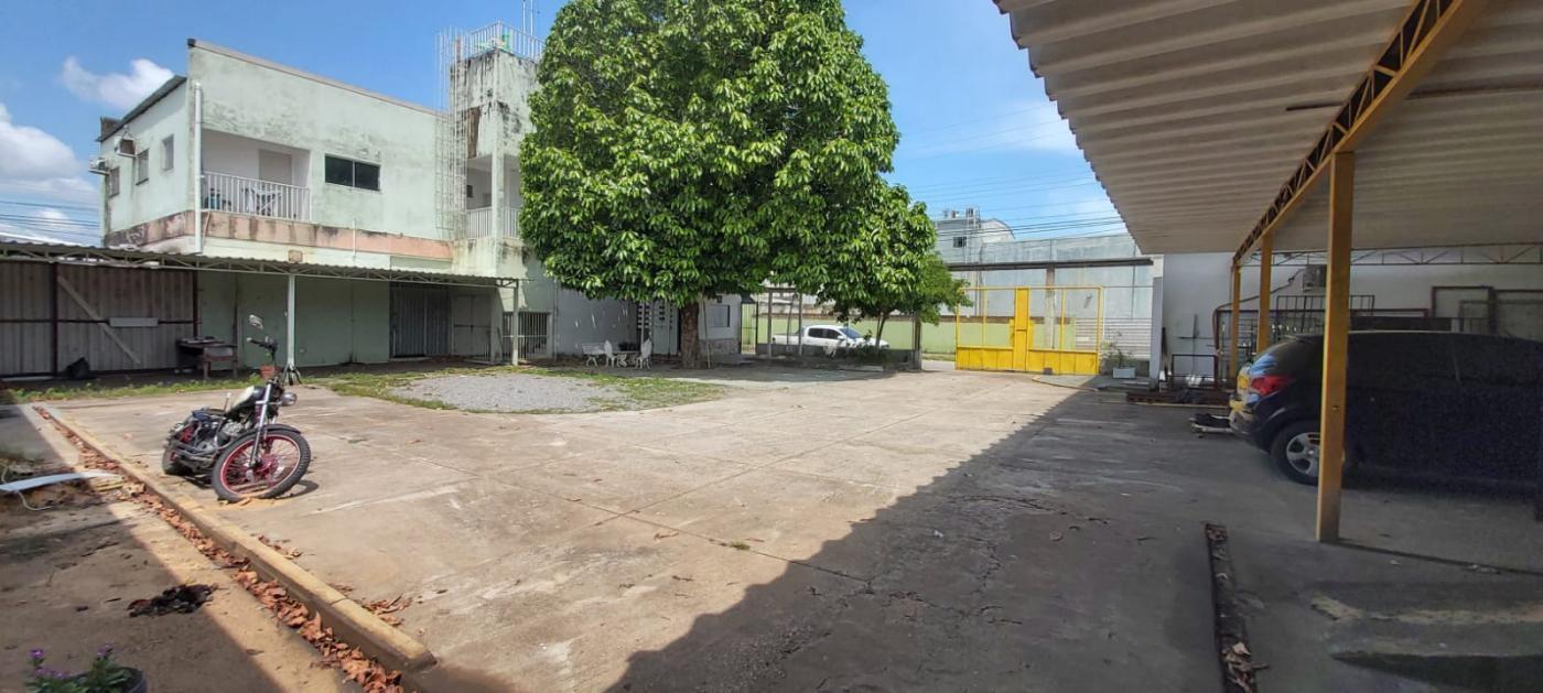 Prédio Inteiro à venda com 2 quartos, 696m² - Foto 6