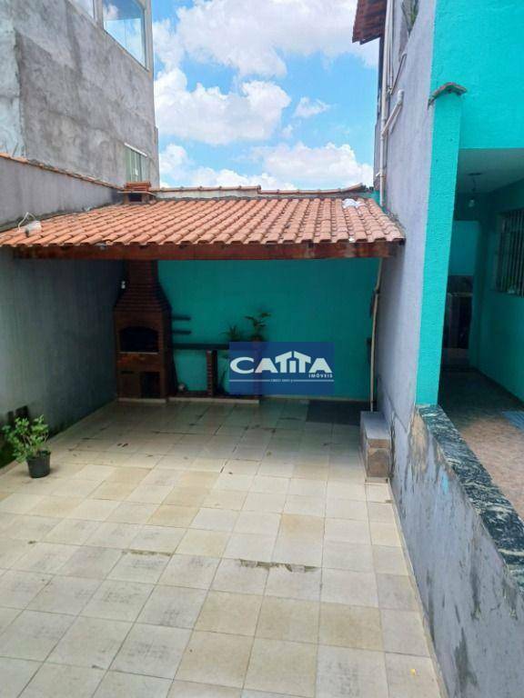 Sobrado à venda com 8 quartos, 300m² - Foto 20