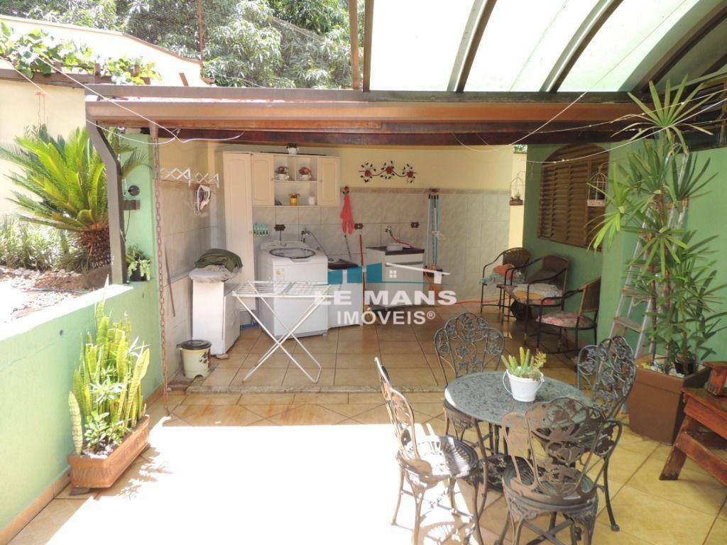 Casa à venda com 3 quartos, 114m² - Foto 27