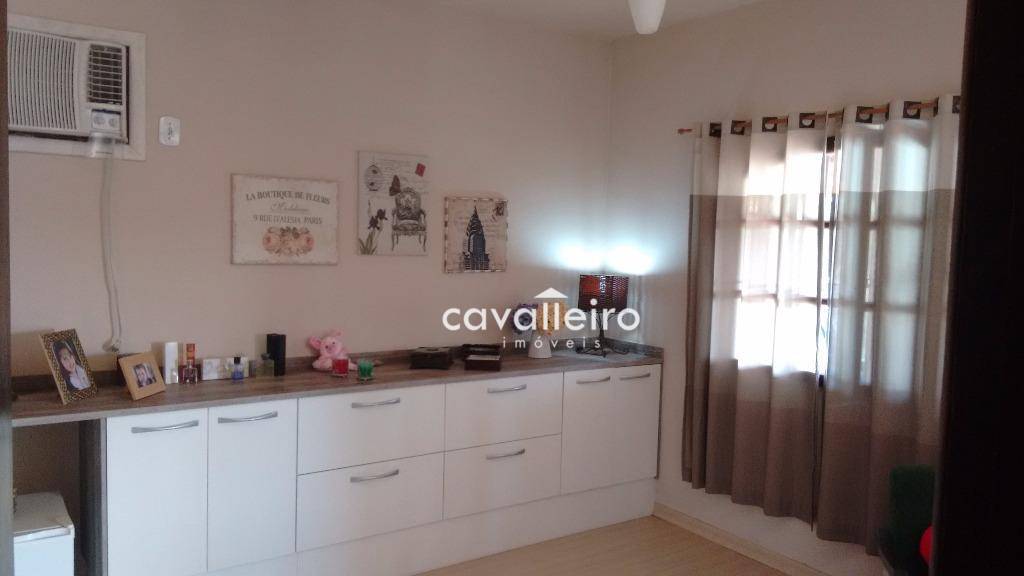 Casa à venda com 3 quartos, 307m² - Foto 20