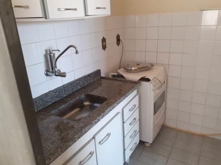 Apartamento à venda com 2 quartos, 42m² - Foto 17