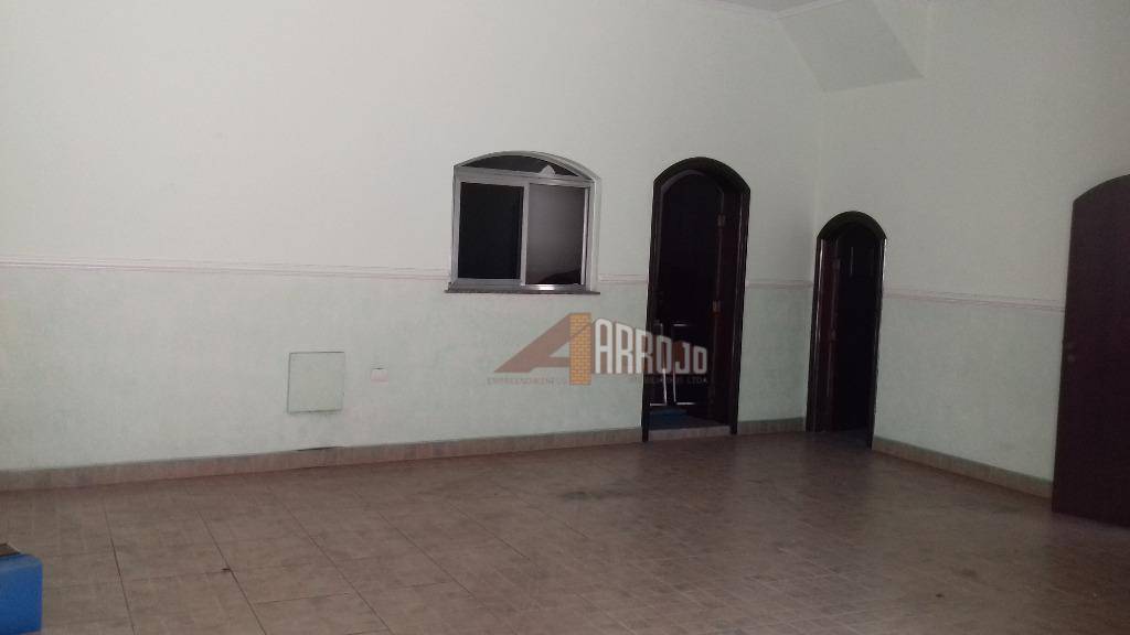 Sobrado à venda com 3 quartos, 185m² - Foto 14