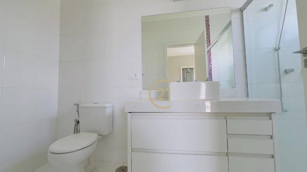 Casa de Condomínio à venda e aluguel com 4 quartos, 594m² - Foto 25
