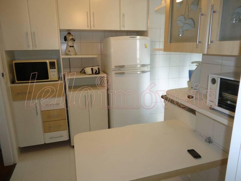 Apartamento para alugar com 3 quartos, 92m² - Foto 13