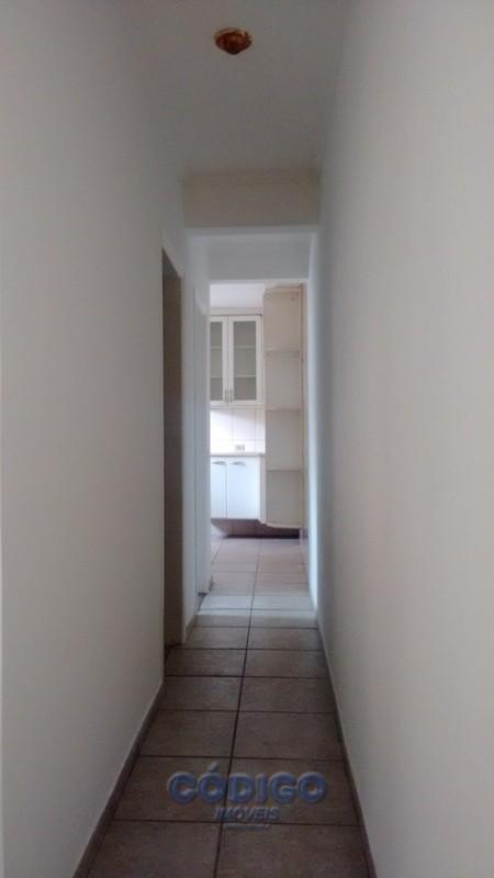 Casa para alugar com 1 quarto, 60m² - Foto 2