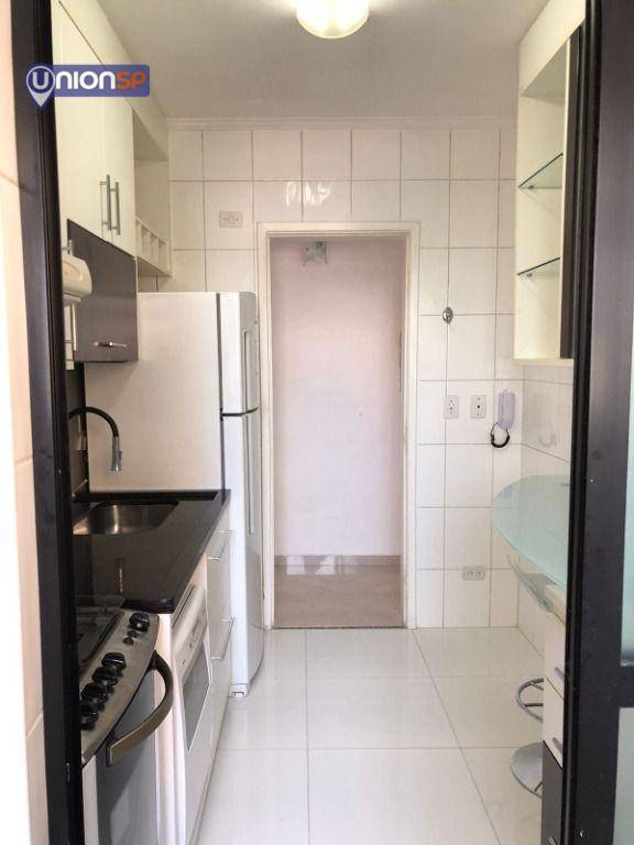 Apartamento à venda com 3 quartos, 74m² - Foto 7