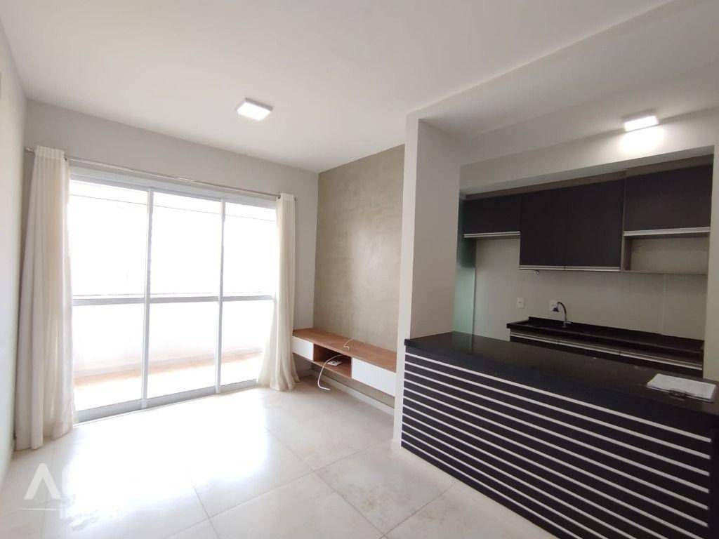 Apartamento para alugar com 1 quarto, 51m² - Foto 8