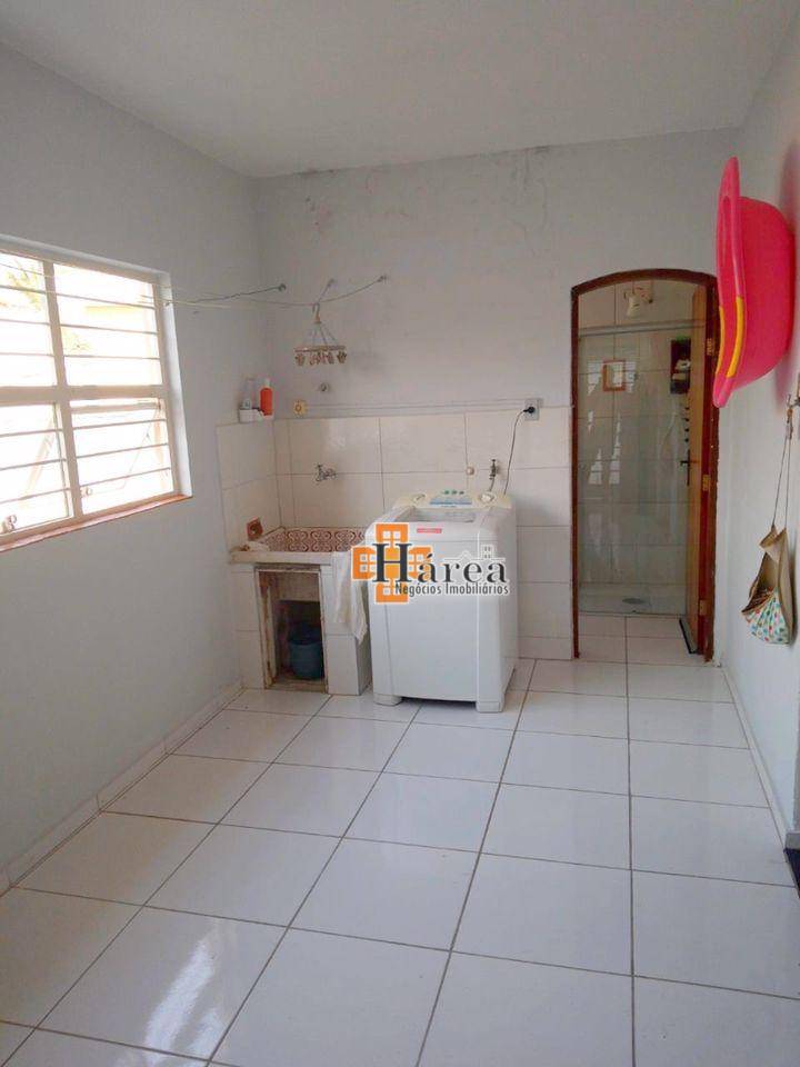 Casa à venda com 3 quartos, 179m² - Foto 25
