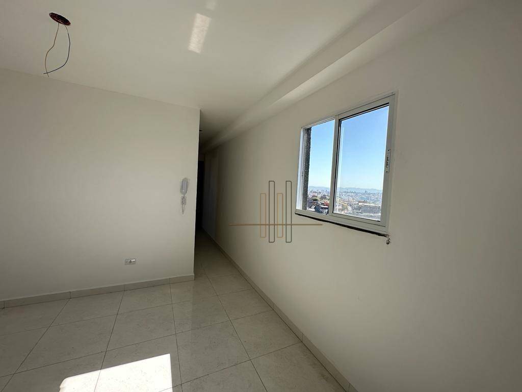 Apartamento à venda com 2 quartos, 44m² - Foto 4