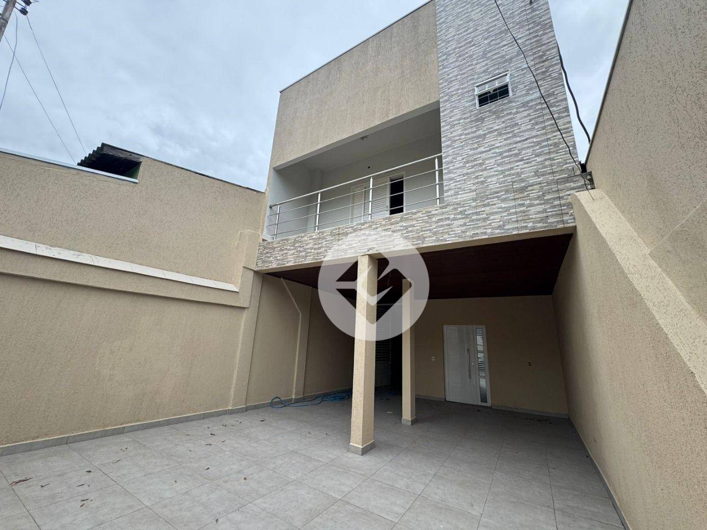 Casa, 3 quartos, 225 m² - Foto 1