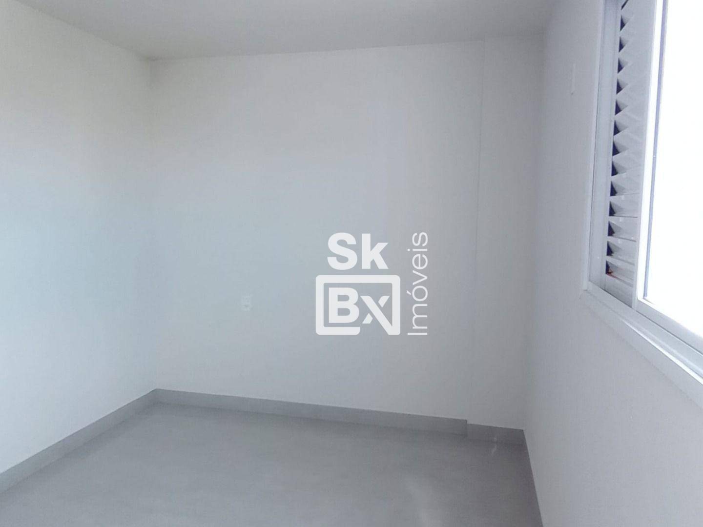 Apartamento à venda com 2 quartos, 67m² - Foto 16