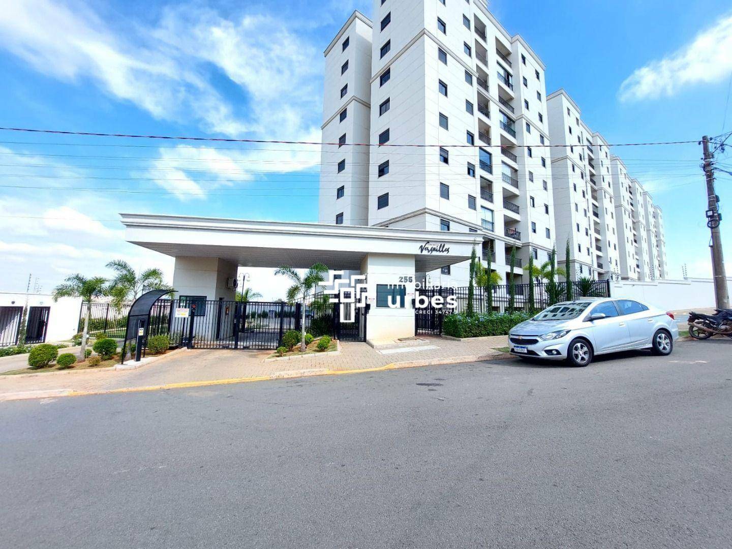 Apartamento para alugar com 3 quartos, 72m² - Foto 1