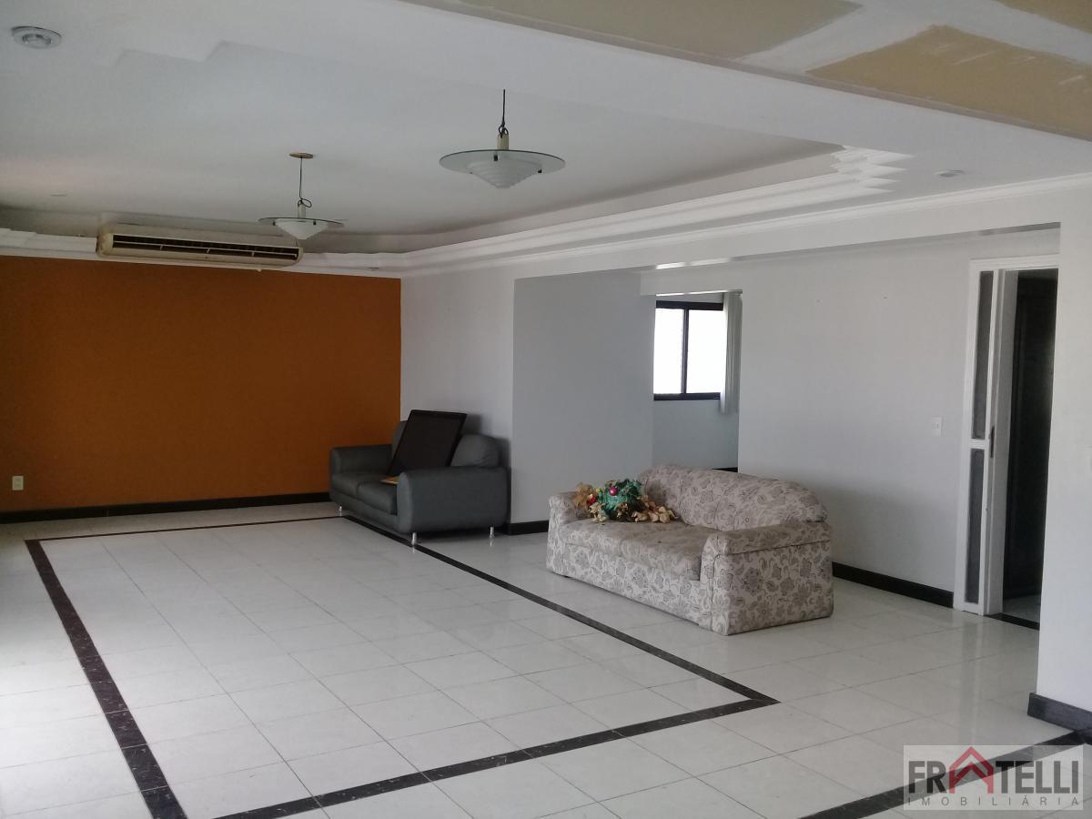 Apartamento à venda com 4 quartos, 300m² - Foto 5