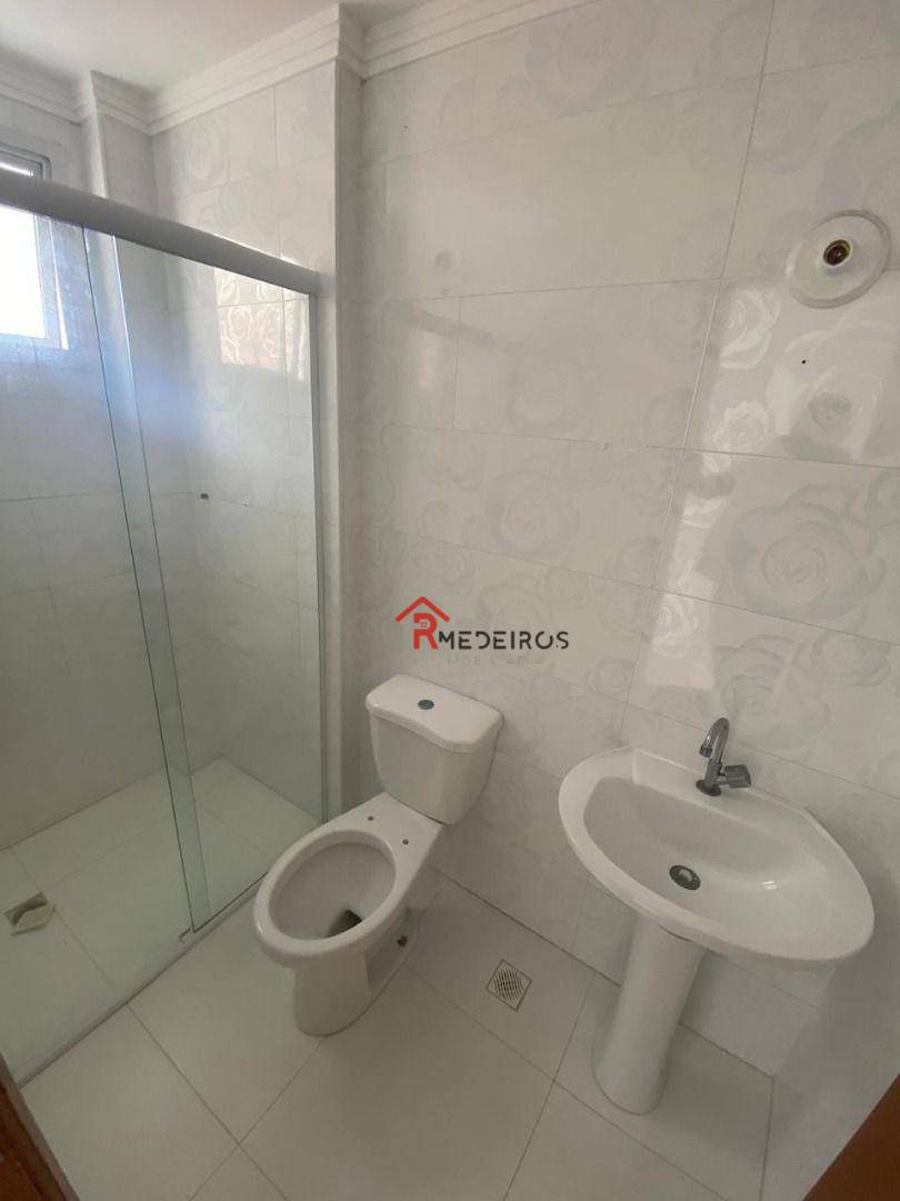 Apartamento à venda com 2 quartos, 80m² - Foto 17