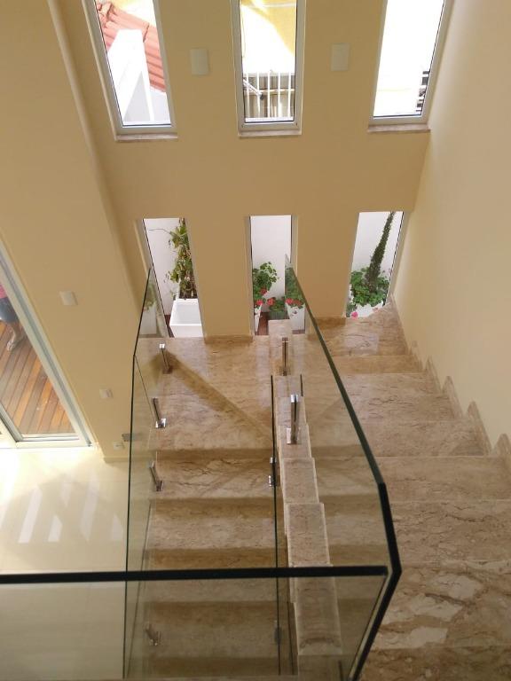 Casa à venda com 3 quartos, 440m² - Foto 4