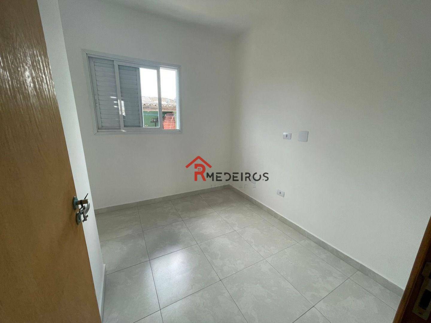 Casa à venda com 2 quartos, 49M2 - Foto 9