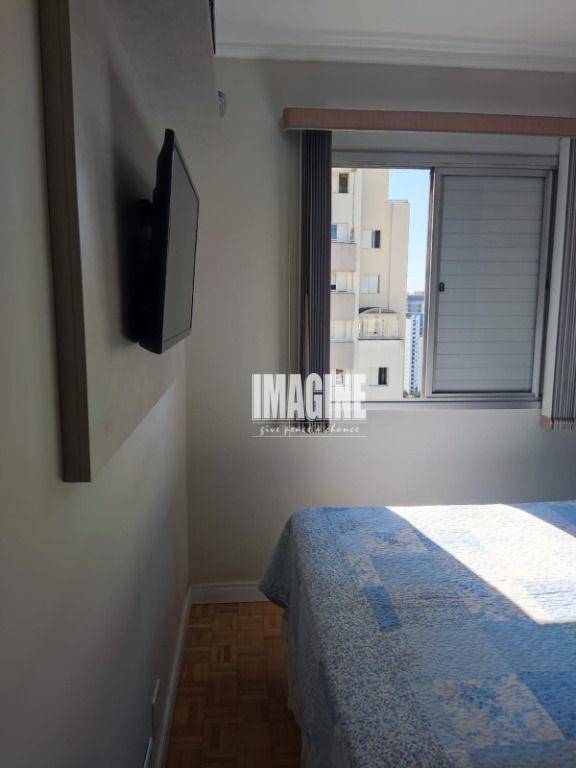 Apartamento à venda com 3 quartos, 171m² - Foto 19