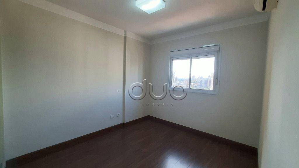 Apartamento para alugar com 3 quartos, 140m² - Foto 33