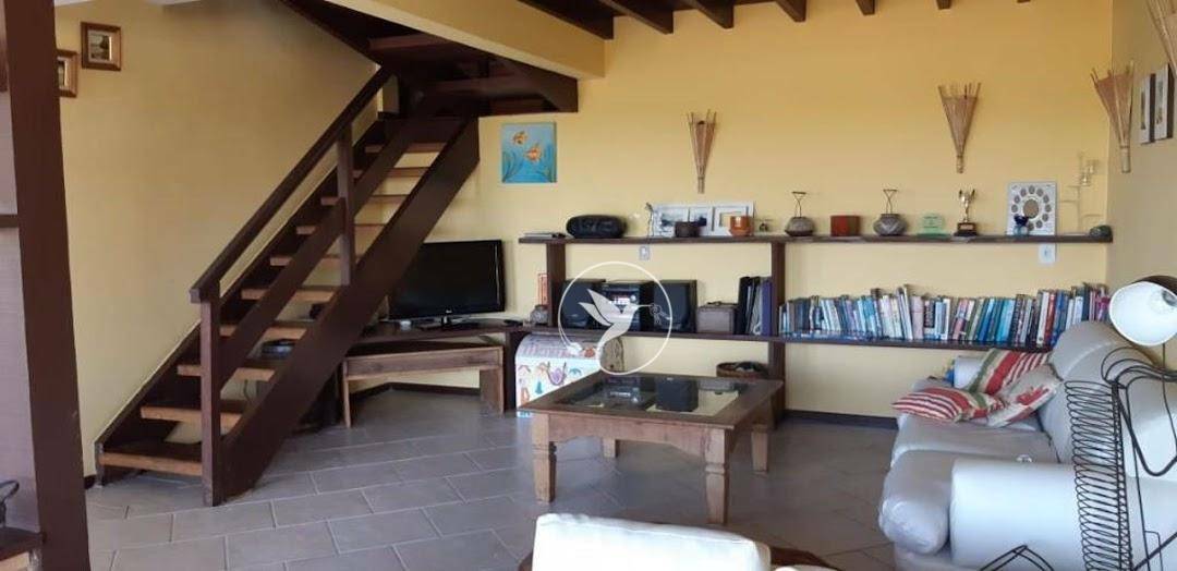 Casa de Condomínio à venda com 4 quartos, 240m² - Foto 10