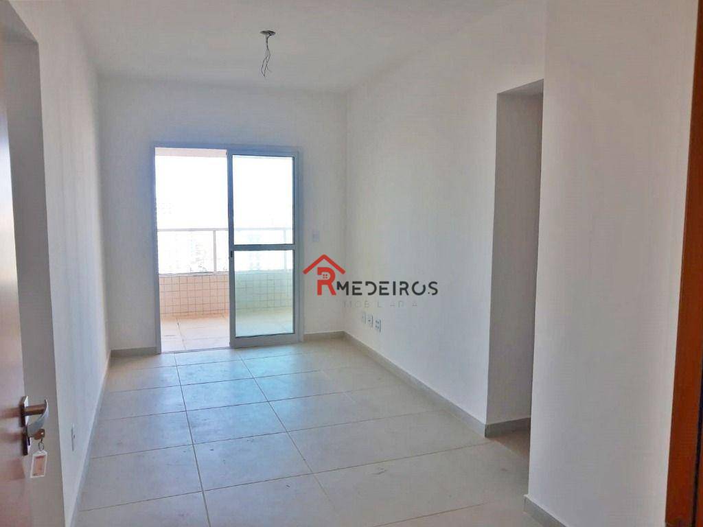 Apartamento à venda com 2 quartos, 70m² - Foto 2