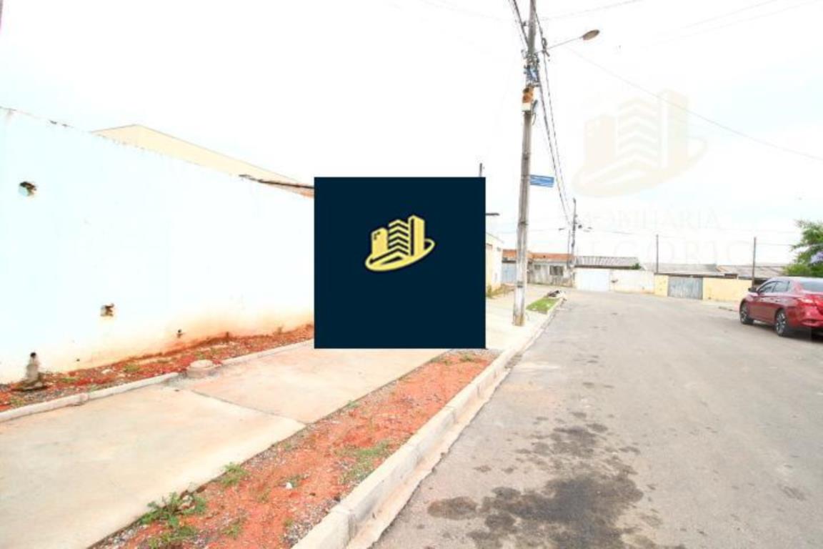 Casa para alugar com 2 quartos, 200m² - Foto 5