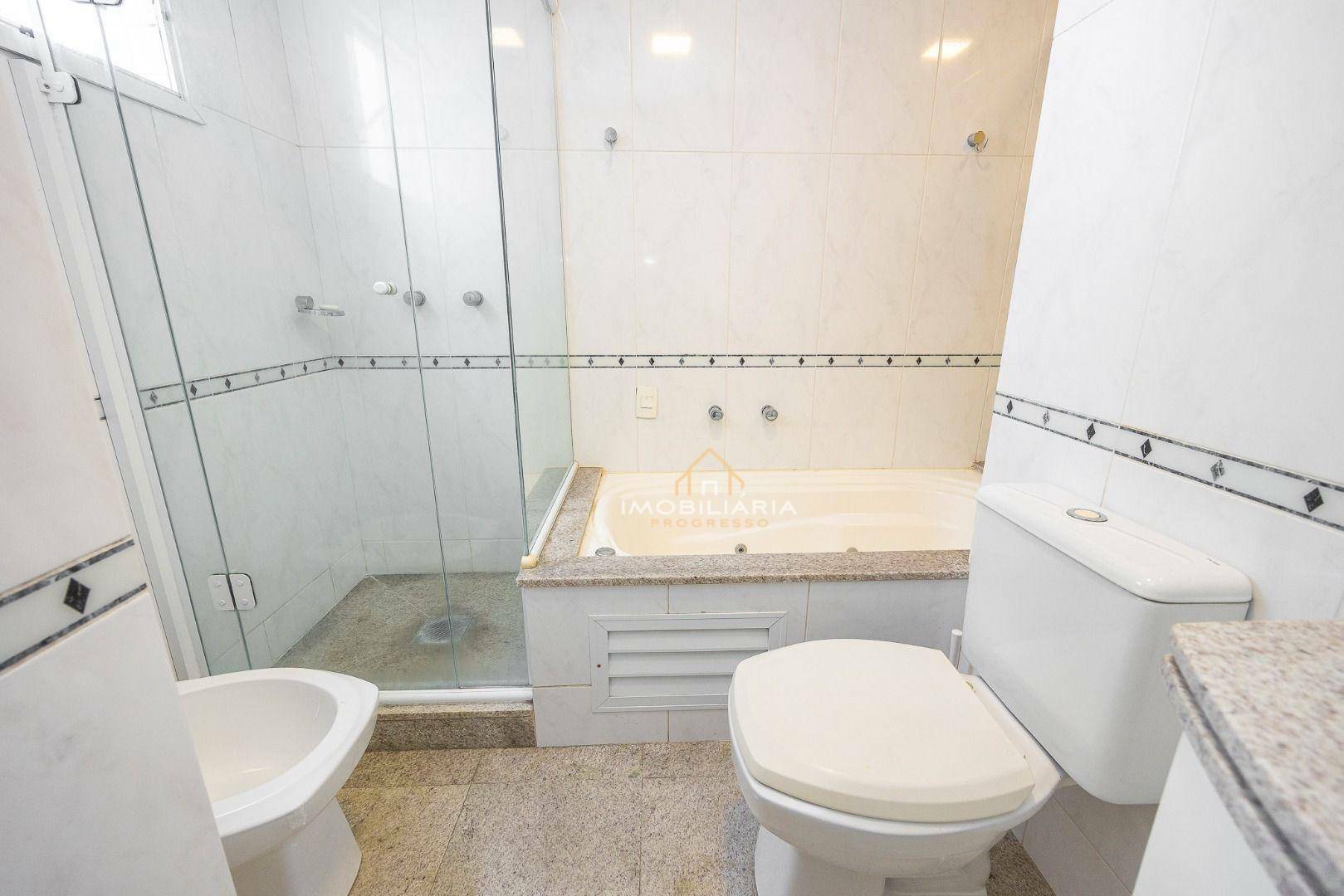 Apartamento à venda com 4 quartos, 215m² - Foto 70