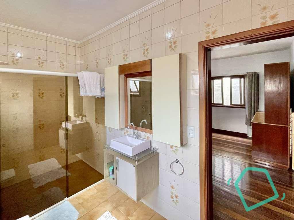 Casa de Condomínio à venda com 4 quartos, 359m² - Foto 23