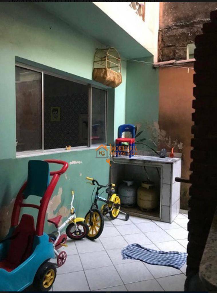 Sobrado à venda com 3 quartos, 220m² - Foto 9