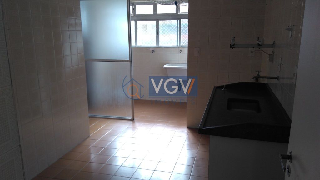 Apartamento à venda com 2 quartos, 65m² - Foto 11