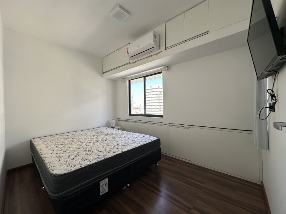 Apartamento à venda com 1 quarto, 62m² - Foto 9