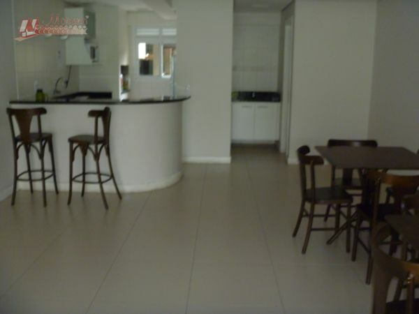 Apartamento à venda com 2 quartos, 104m² - Foto 11