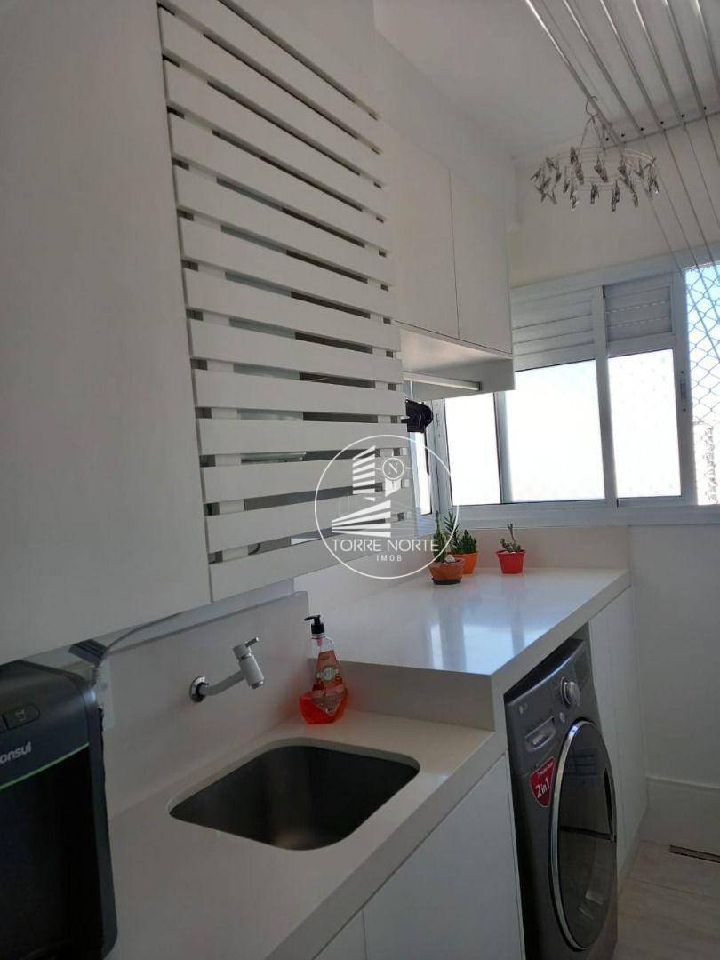 Apartamento à venda com 2 quartos, 93m² - Foto 2