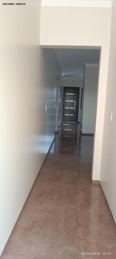 Casa à venda com 3 quartos, 174m² - Foto 19