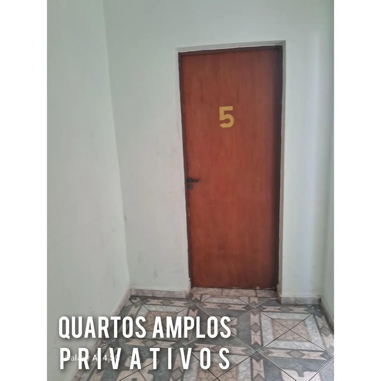 Casa à venda com 5 quartos, 313m² - Foto 2