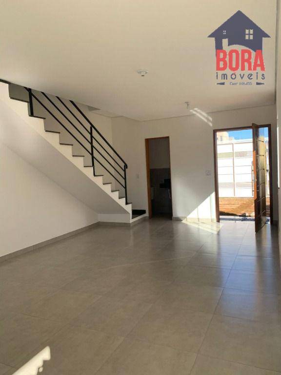 Casa à venda com 3 quartos, 108m² - Foto 13