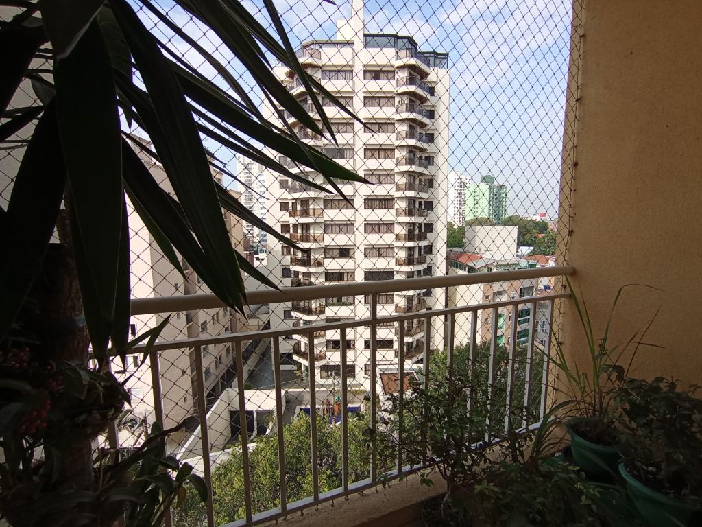 Apartamento à venda com 3 quartos, 69m² - Foto 8