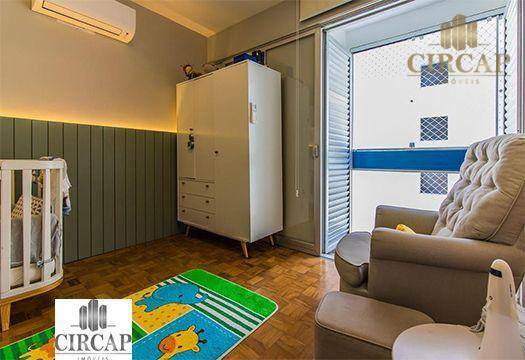 Apartamento à venda com 3 quartos, 198m² - Foto 11